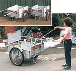 Carrello Tipo GIOIELLO per gli usi più svariati. Le sponde in testa e in fondo sono sfilabili per il facile svuotamento Carrello Tipo GIOIELLO per gli usi più svariati. Le sponde in testa e in fondo sono sfilabili per il facile svuotamento