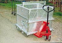 Contenitore Tipo R 74 in lamiera forata zincato a caldo Contenitore Tipo R 74 in lamiera forata zincato a caldo