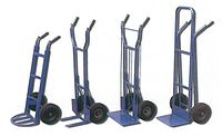 Carrello Tipo PD062 per damigiane e mezzi tondi, Tipo 0691 per scatole e cassette, Tipo 0691/L per scatole grandi e delicate, Tipo 0691/SPECIAL per scatole e colli vari
