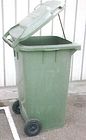 Contenitore con ruote Tipo RV 83. Capacit lt. 120 e 240